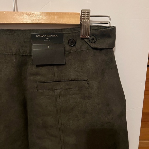 Banana Republic Factory green vegan Faux suede Mini Skirt size 2 NWT - Picture 6 of 9